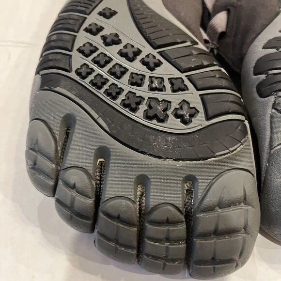 Vibram FiveFingers Treksport Mens Black Gray Barefoot Running Shoes M4485 EU 47 - Picture 9 of 12